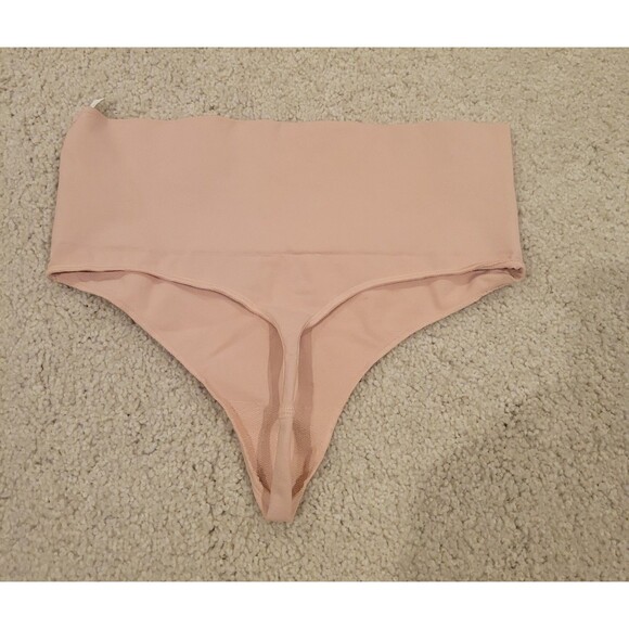 NWOT Set Of 2 Spanx High Waist Brief power Series &  Seamless Shaping Thong Med - Picture 6 of 10